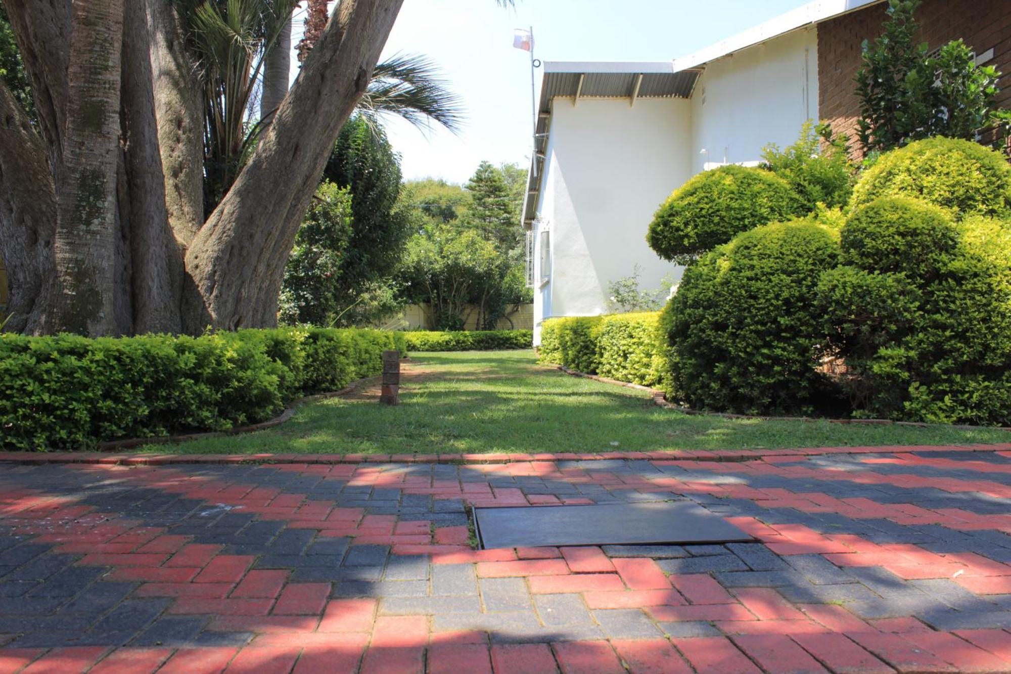 His Glory Guest House Vryheid Esterno foto