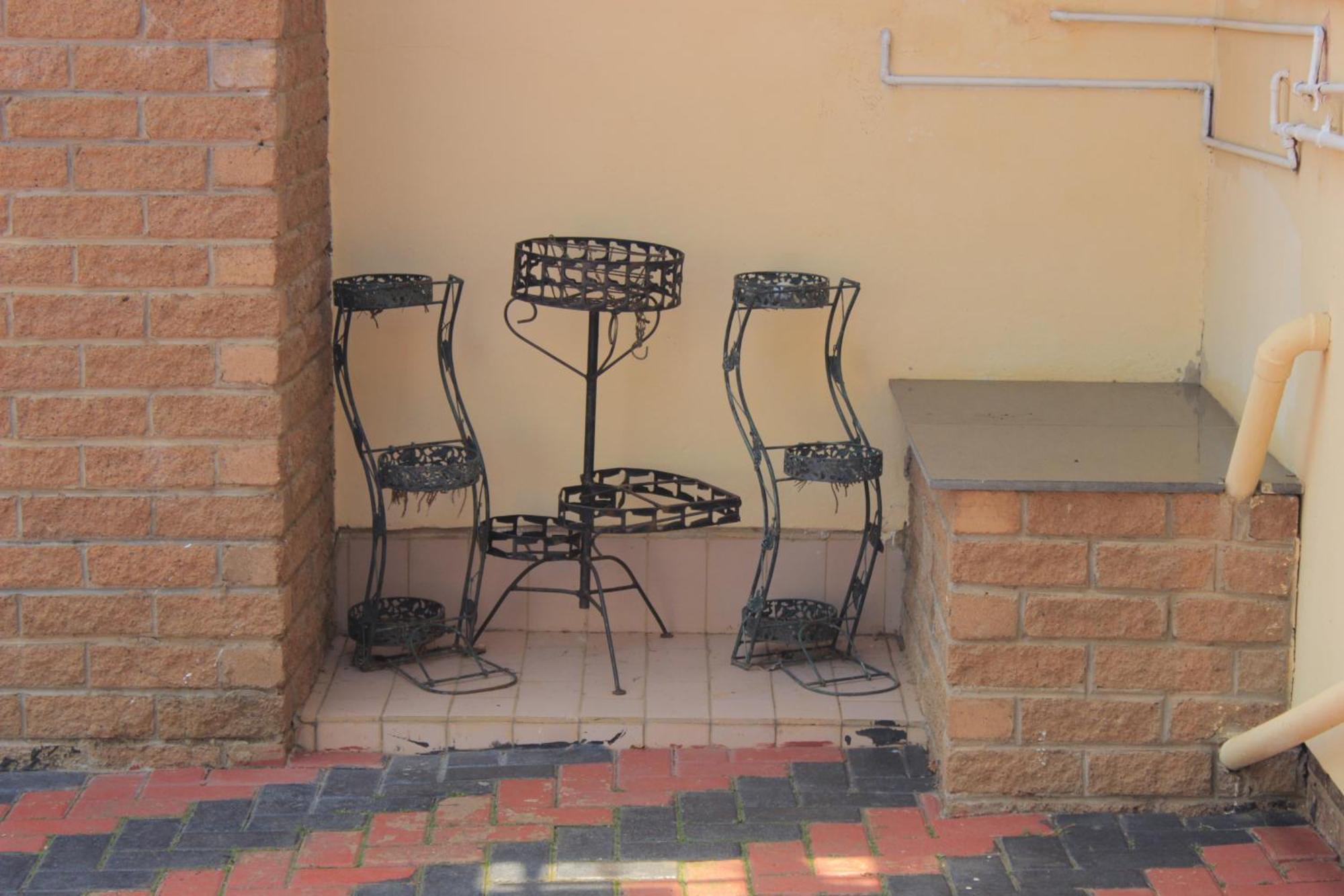 His Glory Guest House Vryheid Esterno foto